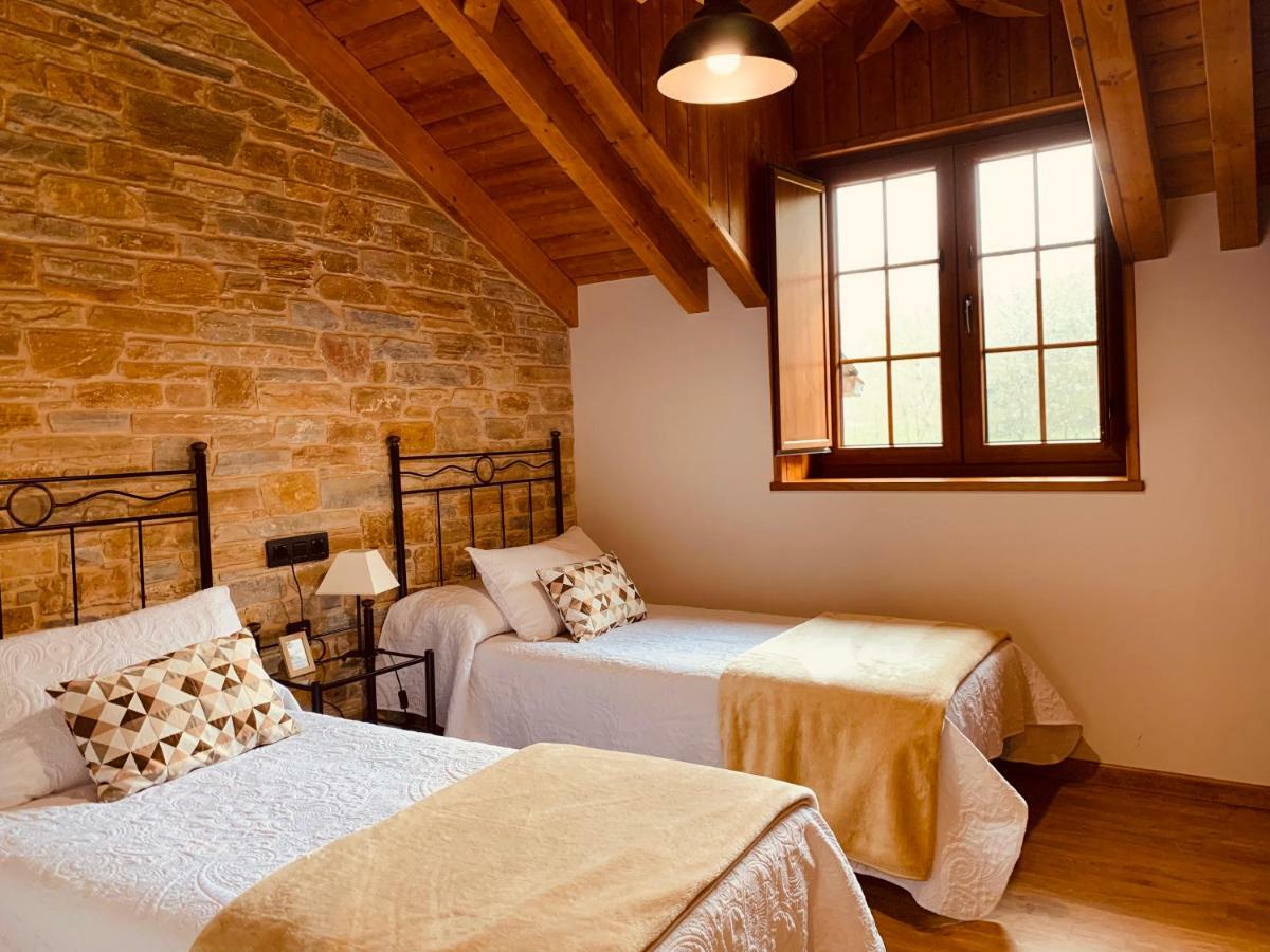 Casa Lixa Hotel Rural Albergue Las Herrerias Ngoại thất bức ảnh